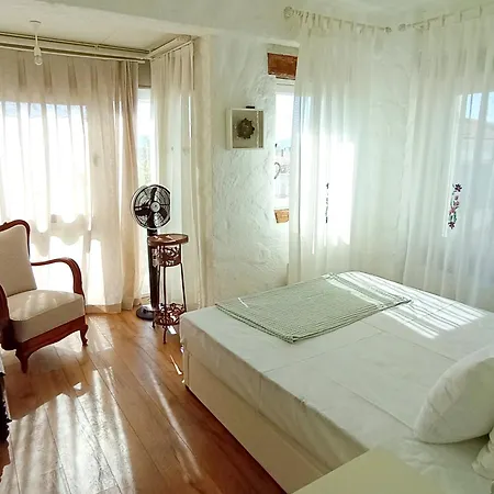 Alinda Alacati Butik *